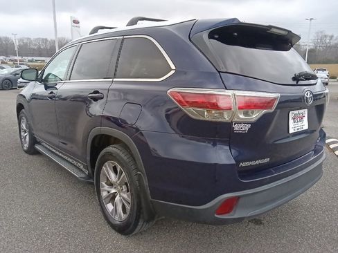 Used 2015 Toyota Highlander XLE image 5
