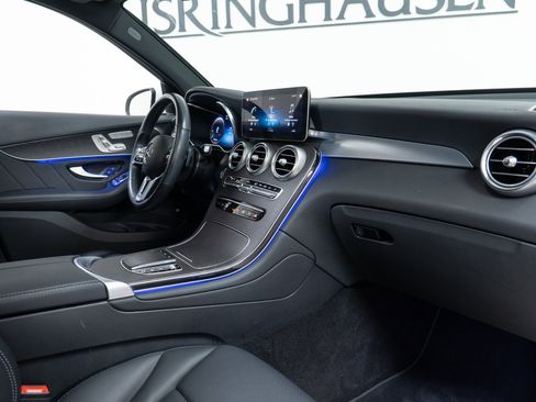 Used 2022 Mercedes-Benz GLC 300 4MATIC image 21