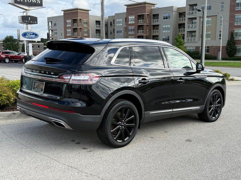 Certified 2023 Lincoln Nautilus Reserve w/ Monochromatic Package AWD/4WD image 3