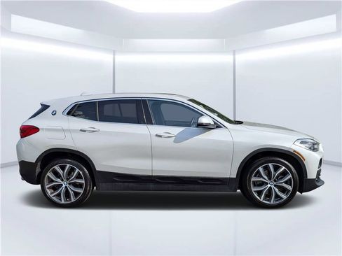 Used 2019 BMW X2 sDrive28i FWD image 3
