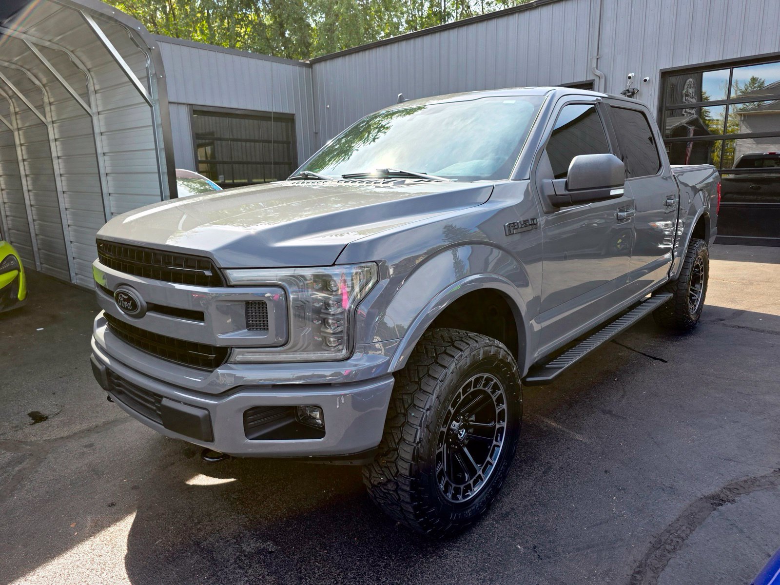 Used 2020 Ford F150 XLT w/ Equipment Group 302A Luxury AWD/4WD image 10