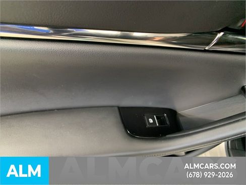 Certified 2025 MAZDA MAZDA3 Hatchback w/Premium Plus Pkg image 28