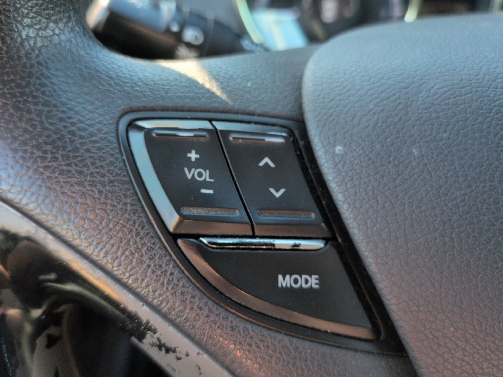 Used 2012 Hyundai Sonata GLS FWD image 16