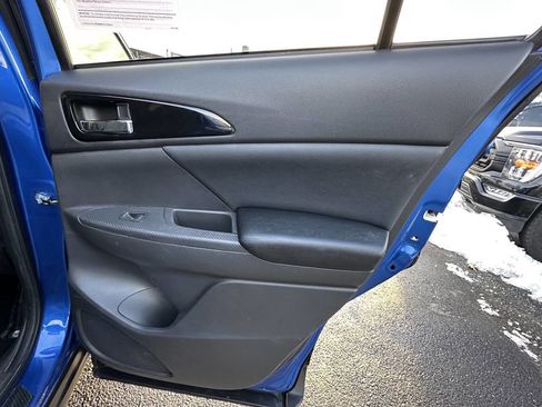 Used 2023 Mitsubishi Eclipse Cross SE image 17