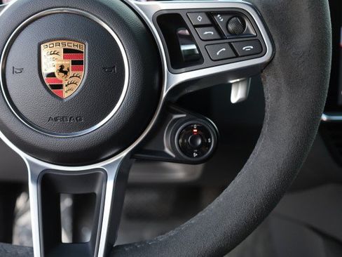 Used 2019 Porsche Cayenne AWD/4WD image 29