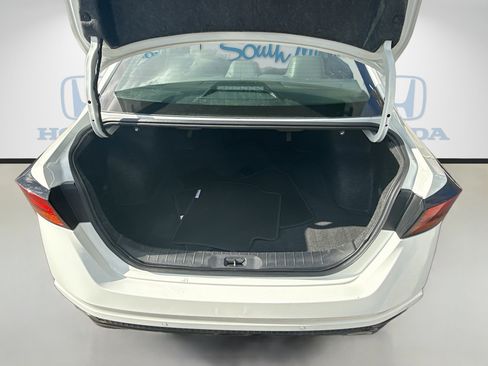 Used 2023 Nissan Altima 2.5 SR image 25