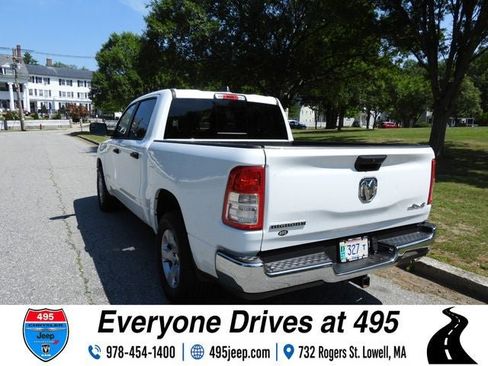Used 2023 RAM 1500 Big Horn AWD/4WD image 3