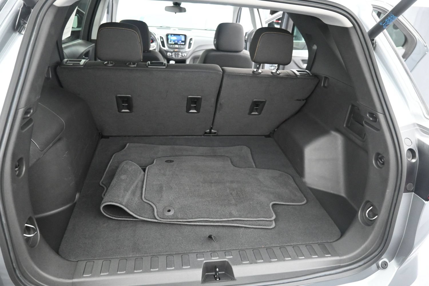 Used 2024 Chevrolet Equinox LT AWD/4WD image 39