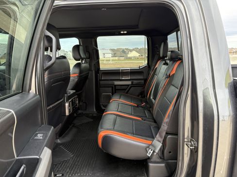 Used 2018 Ford F150 Raptor w/ Equipment Group 802A Luxury image 10