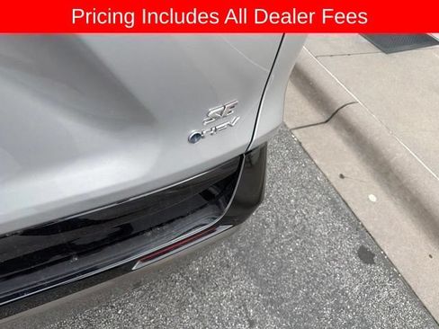 Used 2025 Toyota RAV4 SE AWD/4WD image 22