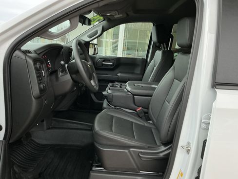 Used 2025 Chevrolet Silverado 1500 W/T w/ WT Value Package image 7