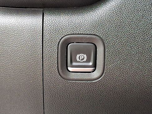 Used 2024 Chevrolet Silverado 1500 W/T w/ WT Fleet Convenience Package RWD image 26