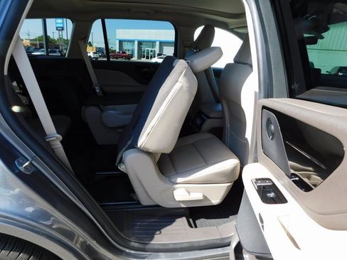 Used 2023 Lincoln Aviator Grand Touring w/ Elements Package Plus image 30