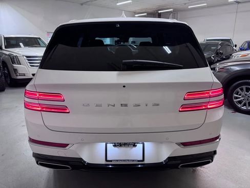 Used 2022 Genesis GV80 2.5T w/ Prestige Package 05 RWD image 4