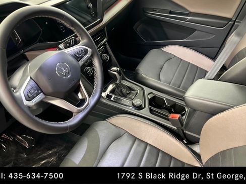 Used 2023 Volkswagen Taos SEL AWD/4WD image 14