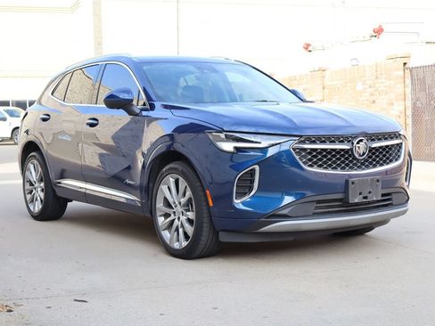 Used 2022 Buick Envision Avenir w/ Technology Package II FWD image 2