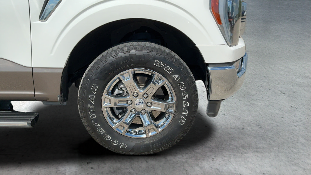 Used 2021 Ford F150 Lariat w/ Equipment Group 502A High AWD/4WD image 24