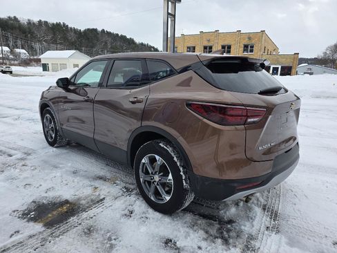 Used 2023 Chevrolet Blazer LT w/ Driver Confidence Package image 6