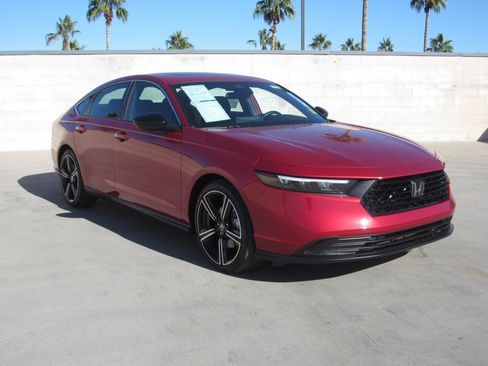 Certified 2025 Honda Accord Sport image 2