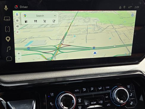 Used 2025 GMC Sierra 1500 AT4 image 17