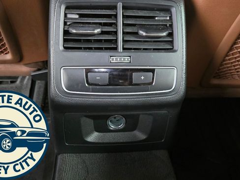 Used 2022 Audi A5 2.0T Premium image 27