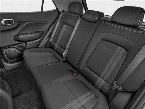 New 2025 Hyundai Venue SEL image 9