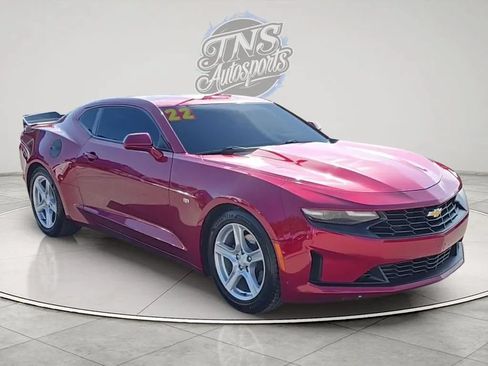 Used 2022 Chevrolet Camaro LT RWD image 7