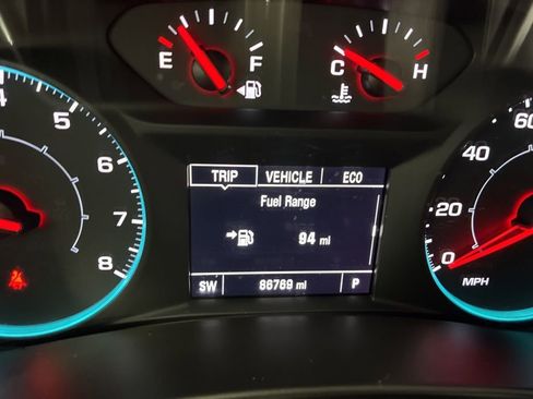 Used 2020 Chevrolet Equinox LS FWD image 22