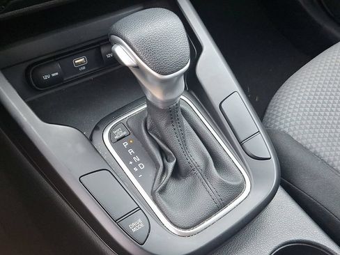 Certified 2023 Kia Soul LX w/ LX Technology Package FWD image 15