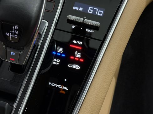 Certified 2023 Porsche Panamera 4 image 39