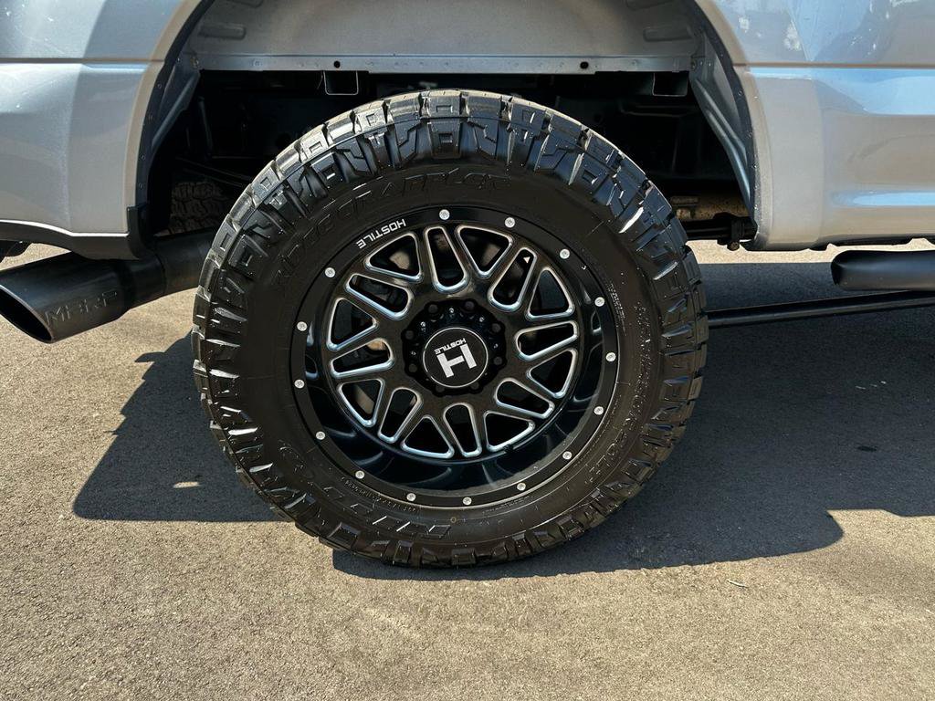 Used 2020 Ford F250 XLT w/ XLT Premium Package AWD/4WD image 11