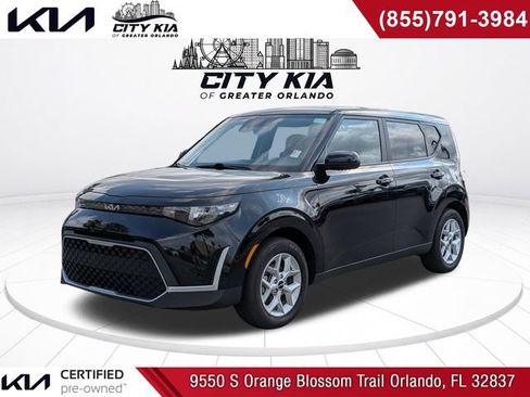 Certified 2025 Kia Soul LX w/ LX Technology Package FWD image 1