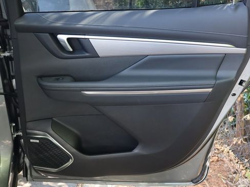 New 2025 Buick Enclave Preferred image 21