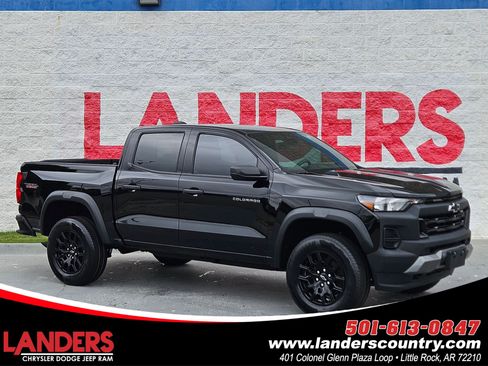 Used 2023 Chevrolet Colorado Trail Boss AWD/4WD image 1