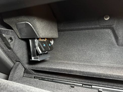 Used 2018 BMW 750i xDrive AWD/4WD image 64