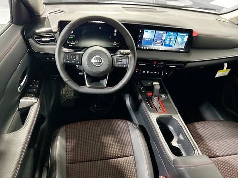 New 2026 Nissan Kicks SR w/ SR Premium Package image 17