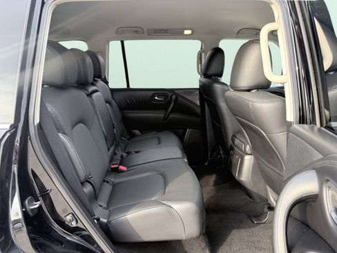 Used 2021 Nissan Armada SV w/ SV Appearance Package image 42