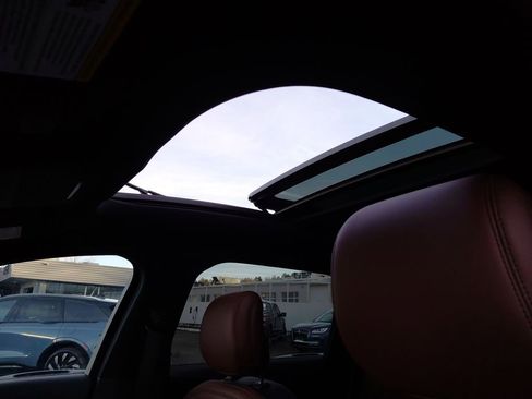 New 2026 Lincoln Nautilus Reserve image 16