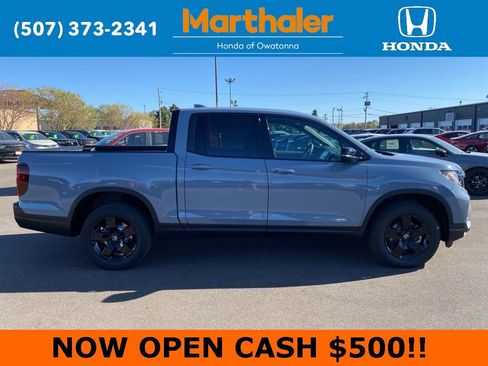 New 2026 Honda Ridgeline Black Edition image 6