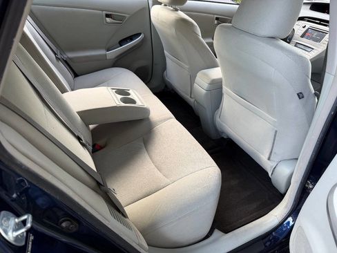 Used 2012 Toyota Prius Two FWD image 19