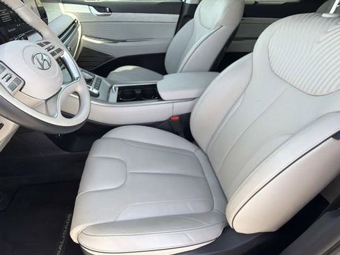Used 2024 Hyundai Palisade Calligraphy FWD image 21