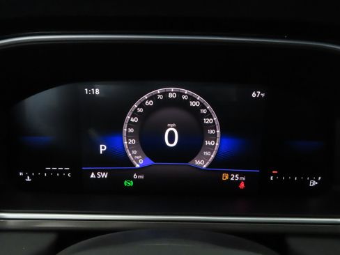 New 2026 Volkswagen Taos SE image 13