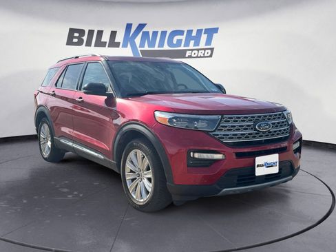 Used 2021 Ford Explorer Limited w/ Equipment Group 301A AWD/4WD image 7