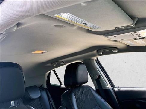 Used 2019 Buick Encore Preferred FWD image 17