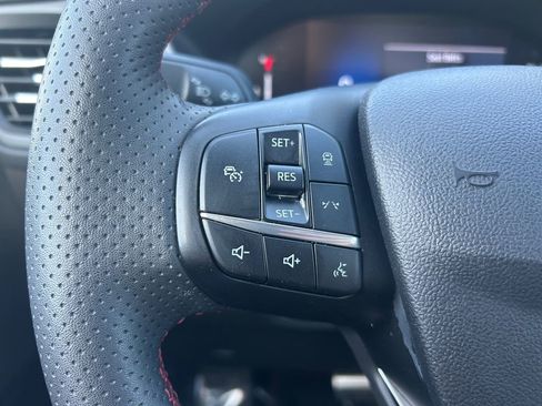 Used 2023 Ford Escape ST-Line w/ Tech Pack #1 image 17