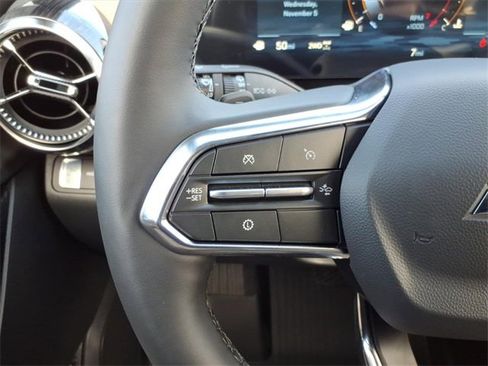 New 2026 Chevrolet Equinox ACTIV w/ LPO, Floor Liner Package image 13