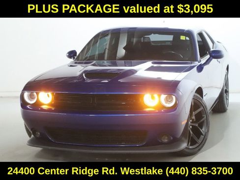 Used 2022 Dodge Challenger R/T w/ Plus Package image 3
