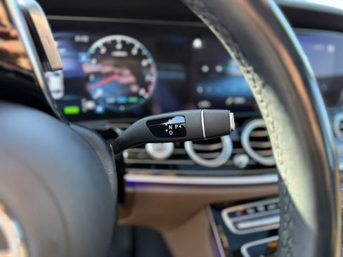 Used 2022 Mercedes-Benz E 450 4MATIC Sedan w/ Warmth & Comfort Package image 31