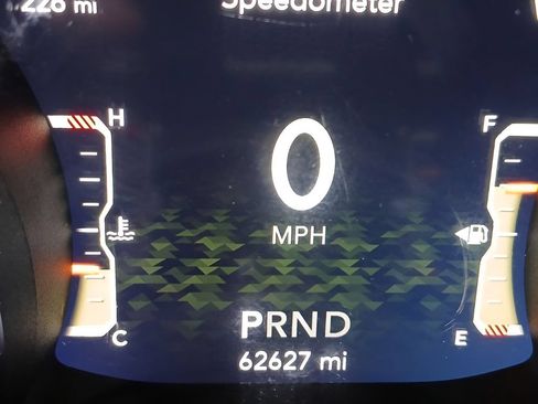 Used 2020 Jeep Wrangler Unlimited Sahara w/ Uconnect 4C Nav & Sound Group AWD/4WD image 24