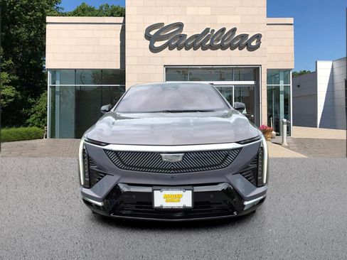 New 2026 Cadillac Optiq Luxury 1 AWD/4WD image 8